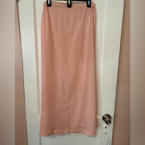 Light Pink Saree (With pleats) - Picture 3 of 6